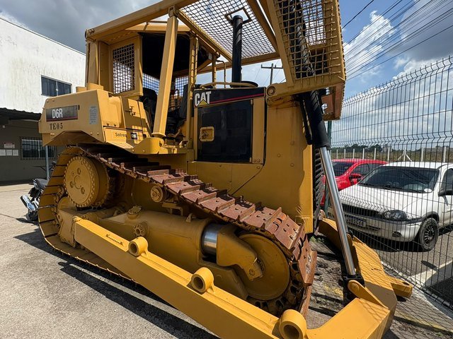Trator de esteira Caterpillar D6R-II — TE-05
